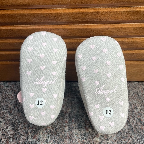 Infant Girl Warm Boots with Pink Flower - Picture 3 of 3